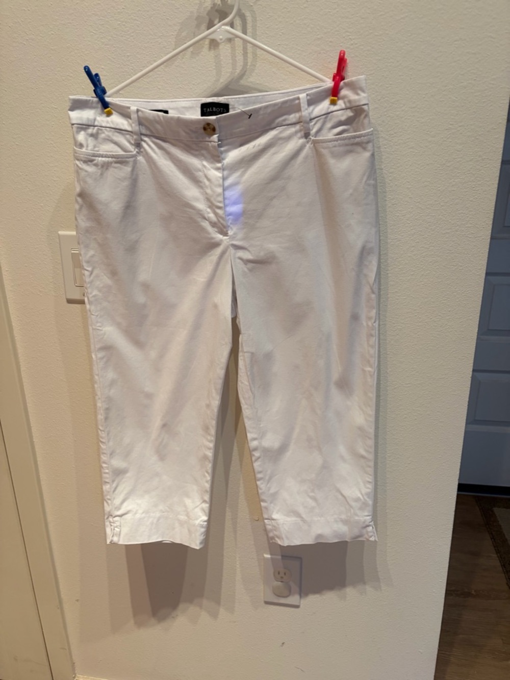 Talbots White Cropped Straight-Leg Jeans